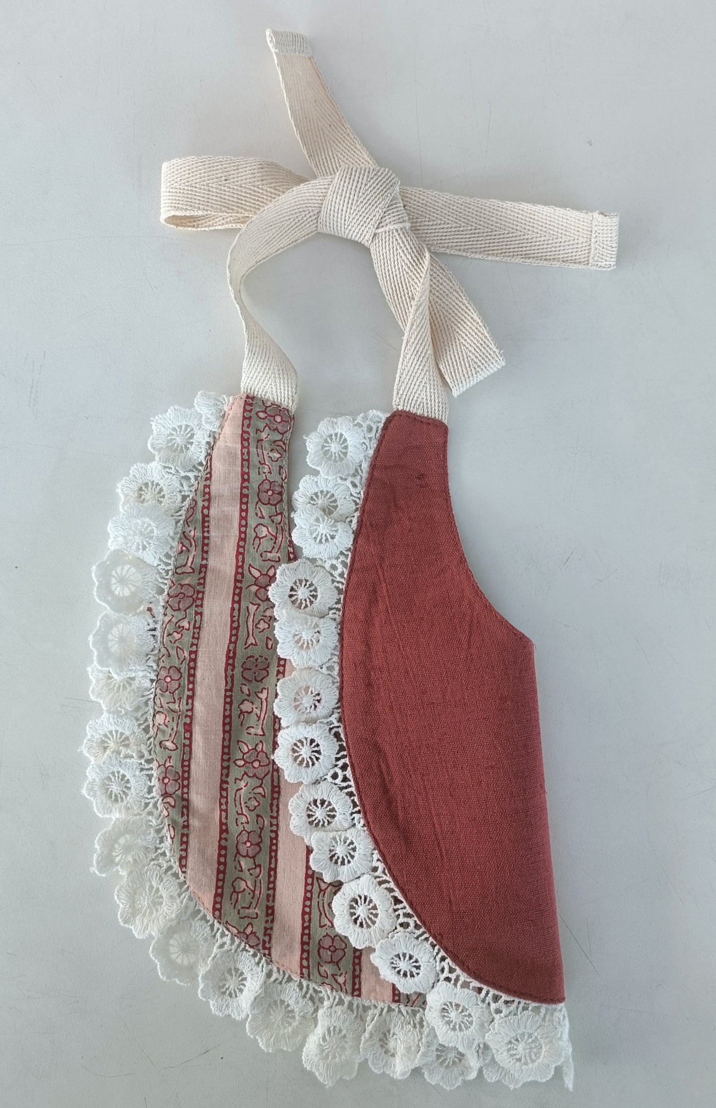 Reversible Wine Solid Color & Floral Printed Baby Bib