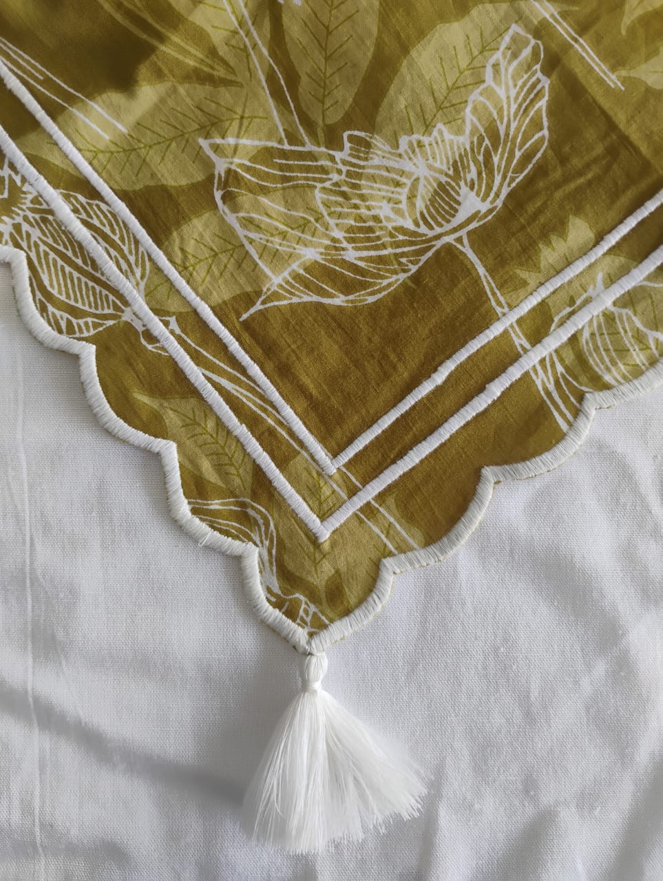 Embroidered Summer Scarf : GREEN : One Size