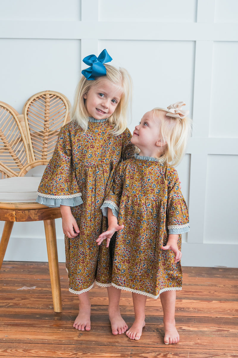 Paisley Print Bell-Sleeves Neck Ruffle Dress