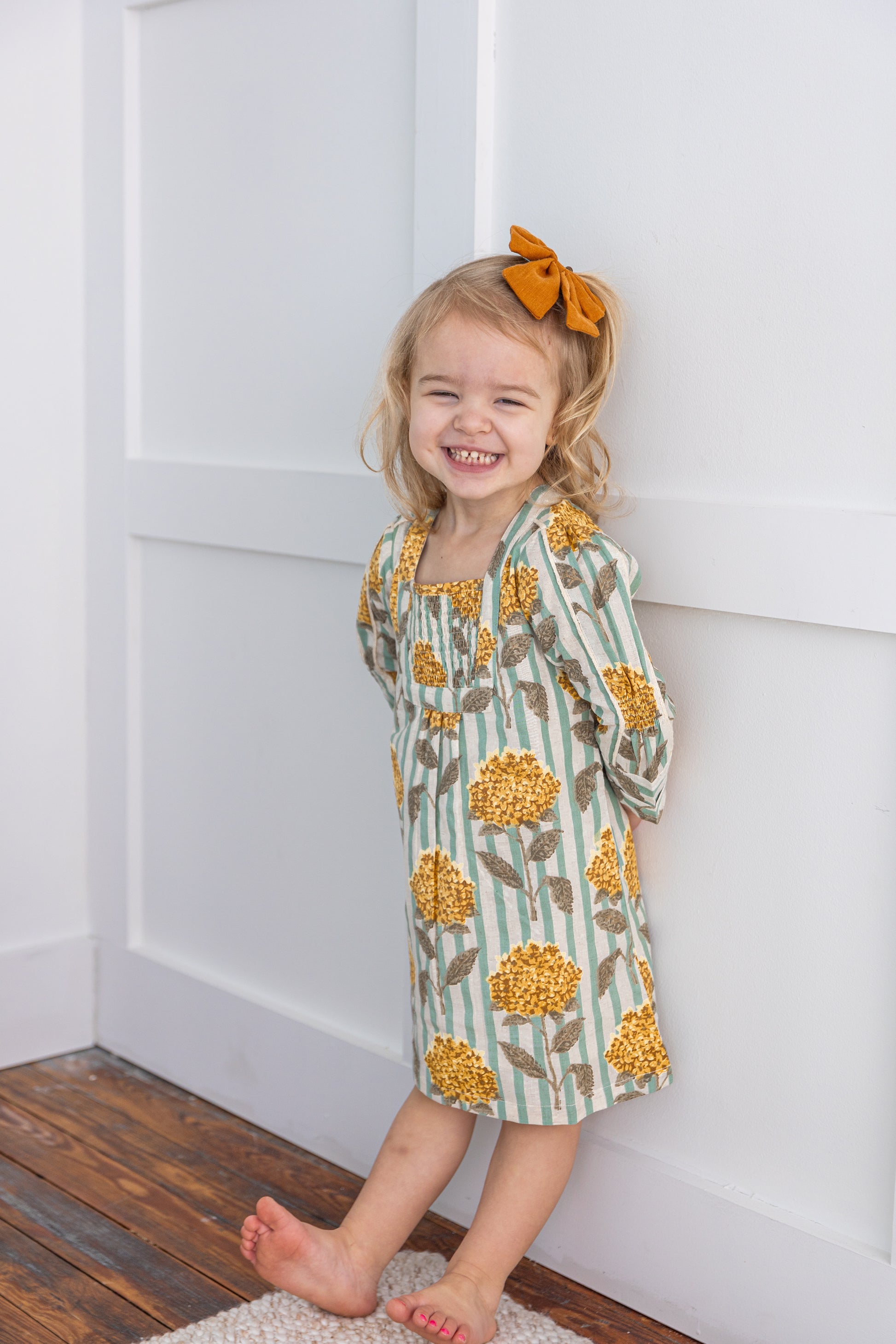 mustard yellow girls dress Mustard Yellow Square Neck Dress Girls Matching Mother Daughter Mommy And Me Cap Sleeve Waist Cinched Flounce Hem A-Line Polyester Slim Fit,11Y