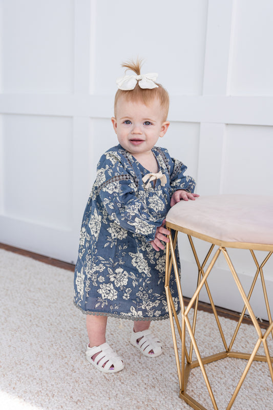Grey Floral Printed Front & Bottom Lace Long Sleeves Gathered Dress