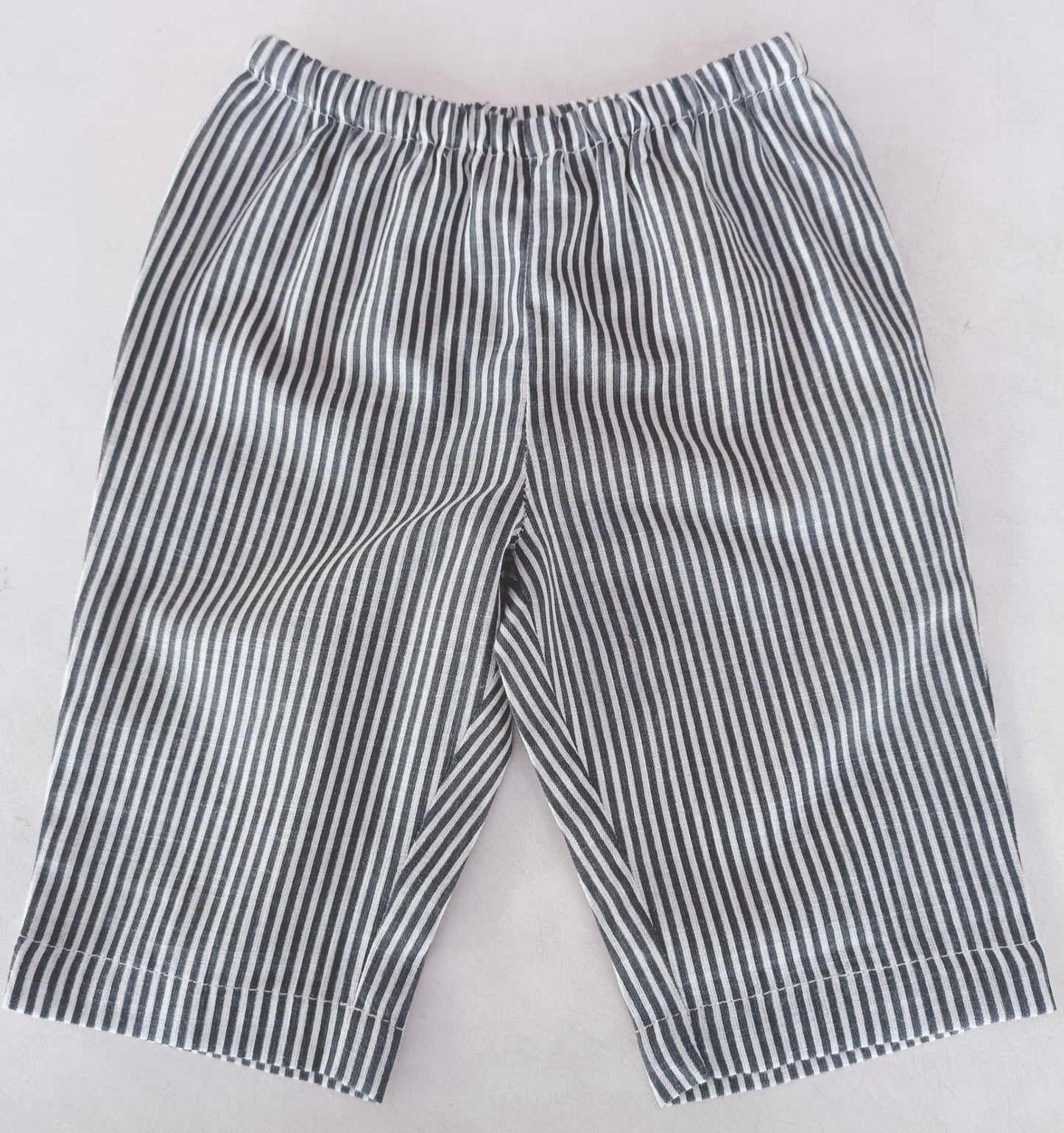 Unisex Grey Stripes Print Pant